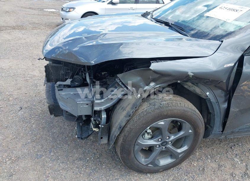 Photo 18 of 2025 Ford Escape ST-LINE (VIN 1FMCU9MNXSUA10361)