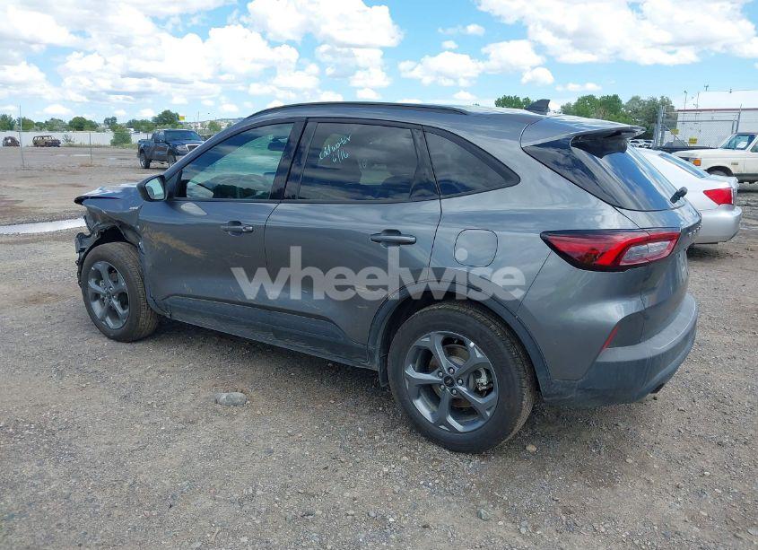 Photo 3 of 2025 Ford Escape ST-LINE (VIN 1FMCU9MNXSUA10361)