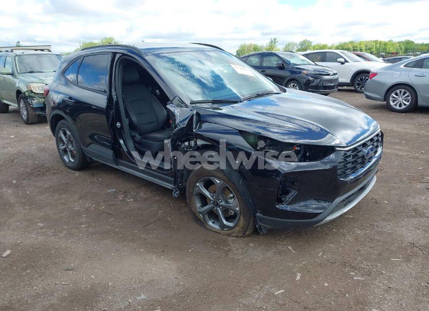 2025 Ford Escape ST-LINE (VIN 1FMCU9MNXSUA63061) main photo