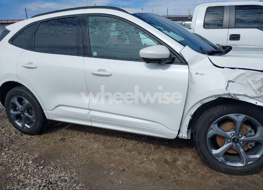 Photo 14 of 2023 Ford Escape ST-LINE SELECT (VIN 1FMCU9NA0PUB13405)
