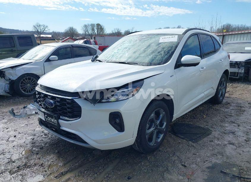 Photo 2 of 2023 Ford Escape ST-LINE SELECT (VIN 1FMCU9NA0PUB13405)