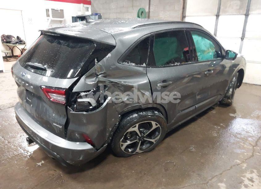 Photo 4 of 2023 Ford Escape ST-LINE SELECT (VIN 1FMCU9NA1PUA60066)