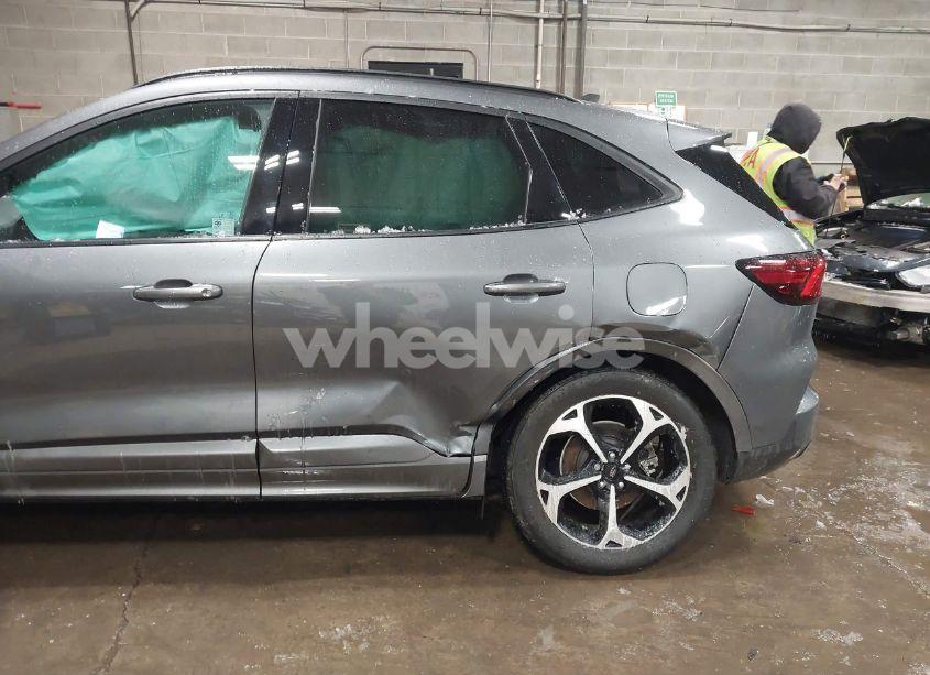 Photo 6 of 2023 Ford Escape ST-LINE SELECT (VIN 1FMCU9NA1PUA60066)