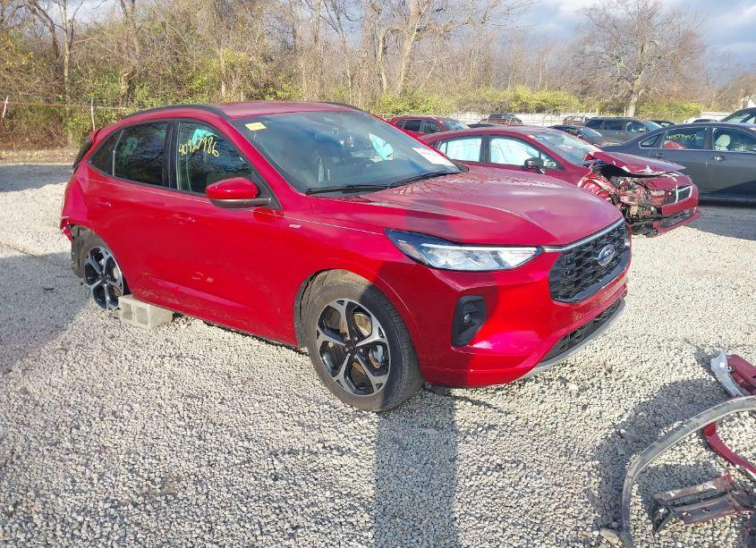 2023 Ford Escape ST-LINE SELECT (VIN 1FMCU9NA3PUB07324) main photo