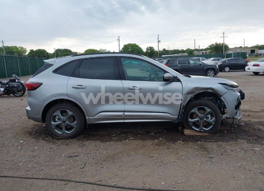 Photo 14 of 2023 Ford Escape ST-LINE SELECT (VIN 1FMCU9NA4PUB17506)