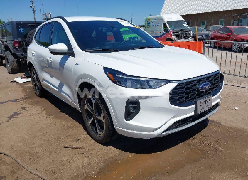 2023 Ford Escape ST-LINE SELECT (VIN 1FMCU9NA9PUA02318) main photo