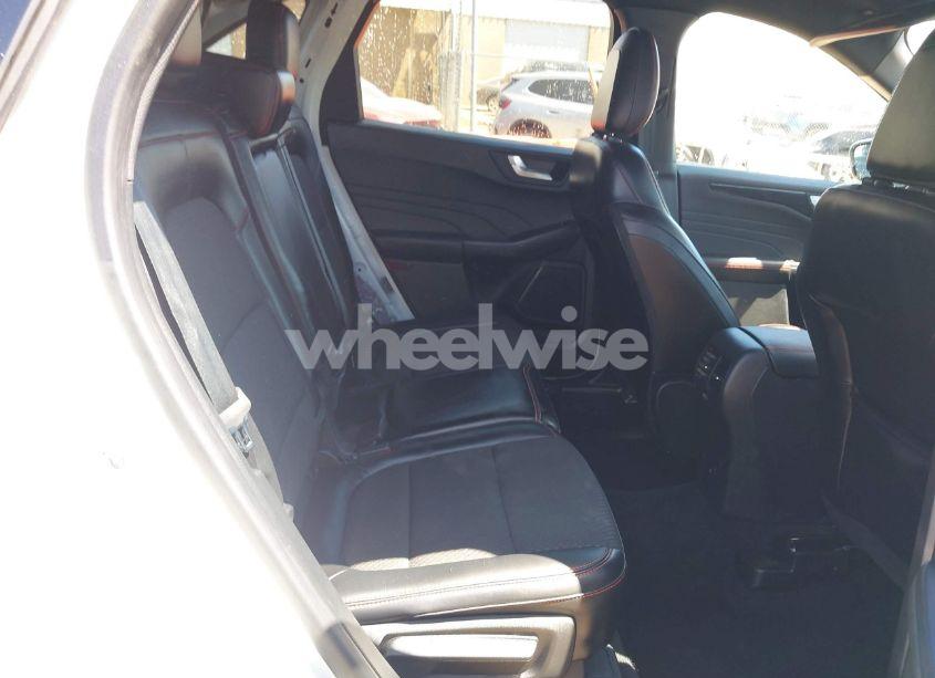 Photo 8 of 2023 Ford Escape ST-LINE SELECT (VIN 1FMCU9NA9PUA02318)