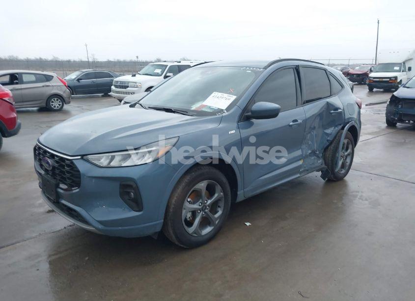 Photo 2 of 2024 Ford Escape ST-LINE SELECT (VIN 1FMCU9NZ0RUA61928)