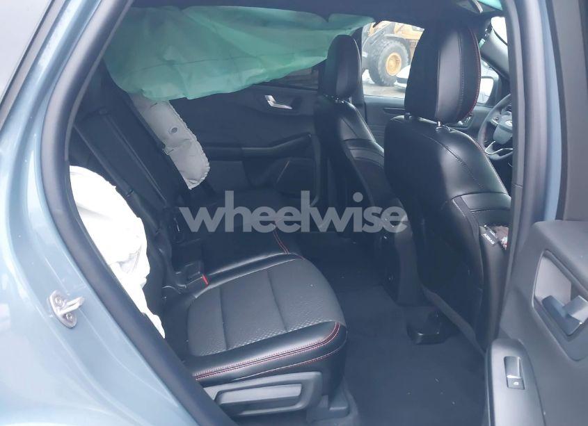 Photo 8 of 2024 Ford Escape ST-LINE SELECT (VIN 1FMCU9NZ0RUA61928)