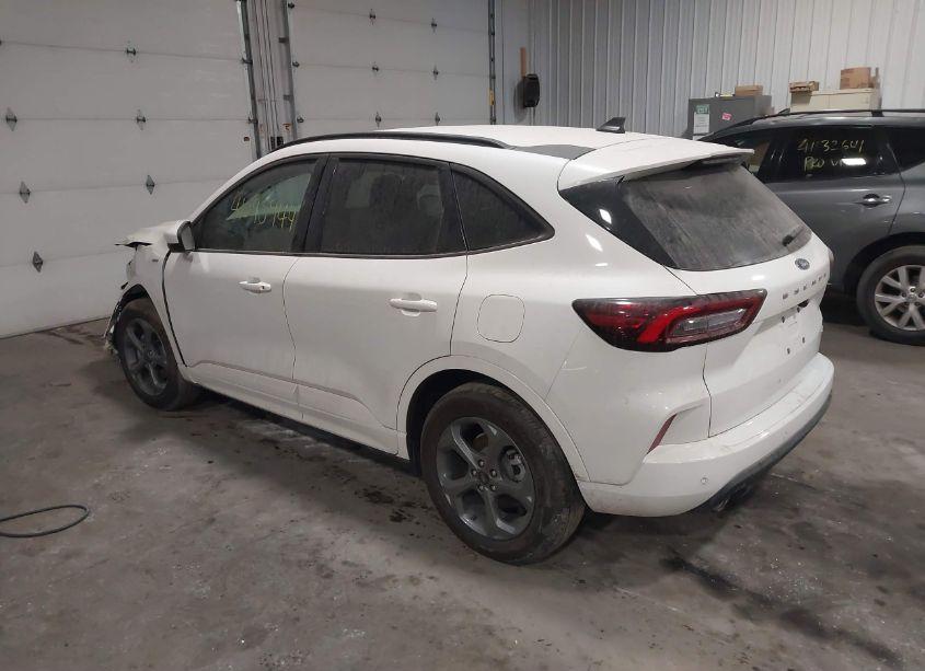Photo 3 of 2024 Ford Escape ST-LINE SELECT (VIN 1FMCU9NZ1RUA36309)
