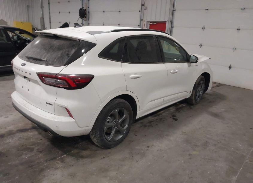 Photo 4 of 2024 Ford Escape ST-LINE SELECT (VIN 1FMCU9NZ1RUA36309)