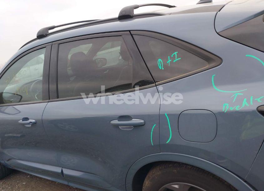 Photo 14 of 2024 Ford Escape ST-LINE SELECT (VIN 1FMCU9NZ4RUA21738)