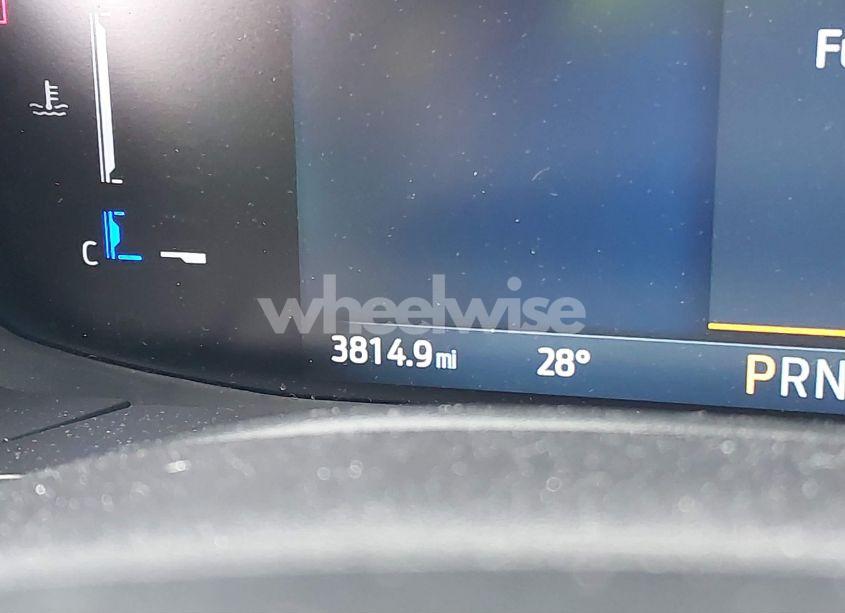 Photo 7 of 2024 Ford Escape ST-LINE SELECT (VIN 1FMCU9NZ4RUA47708)