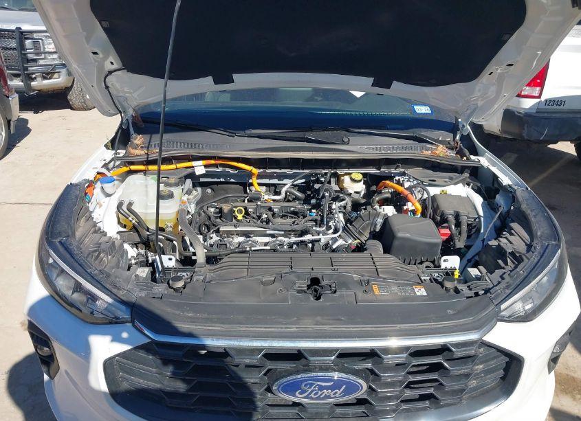 Photo 10 of 2024 Ford Escape ST-LINE SELECT (VIN 1FMCU9NZ5RUA36443)