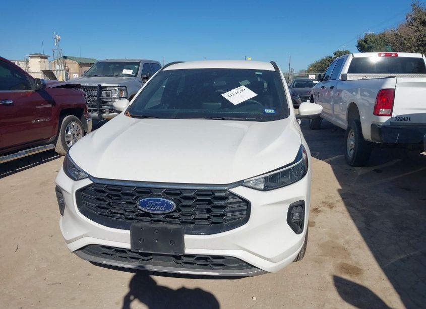 Photo 12 of 2024 Ford Escape ST-LINE SELECT (VIN 1FMCU9NZ5RUA36443)