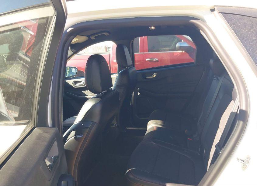 Photo 8 of 2024 Ford Escape ST-LINE SELECT (VIN 1FMCU9NZ5RUA36443)