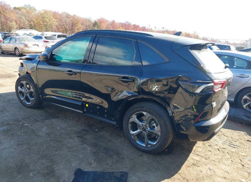 Photo 3 of 2024 Ford Escape ST-LINE SELECT (VIN 1FMCU9NZ5RUA50875)