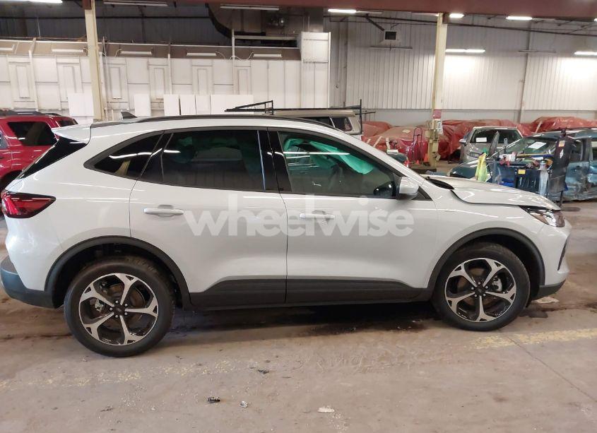 Photo 13 of 2025 Ford Escape ST-LINE SELECT (VIN 1FMCU9NZ9SUA36371)