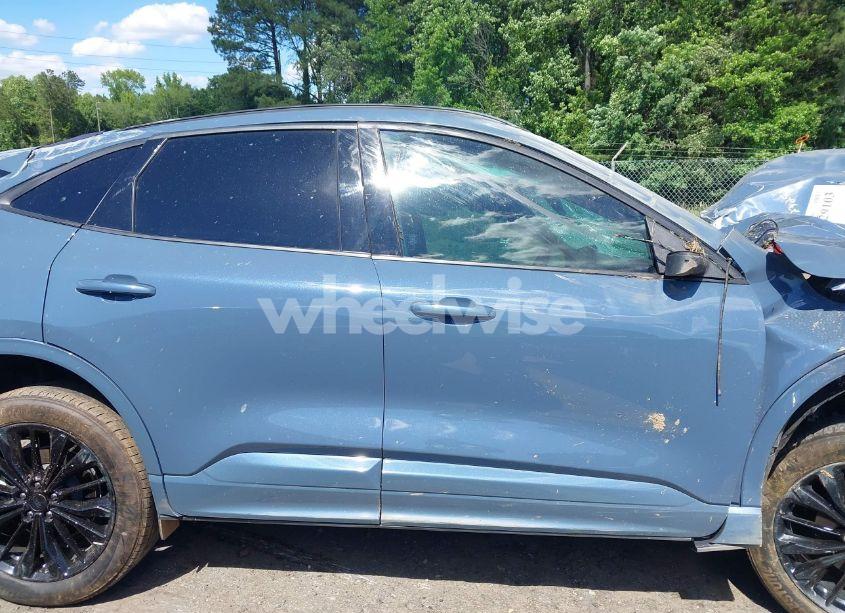 Photo 13 of 2023 Ford Escape ST-LINE ELITE (VIN 1FMCU9PA1PUB43705)