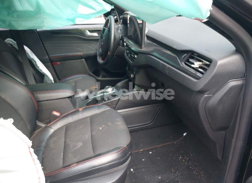 Photo 5 of 2023 Ford Escape ST-LINE ELITE (VIN 1FMCU9PA2PUA71607)