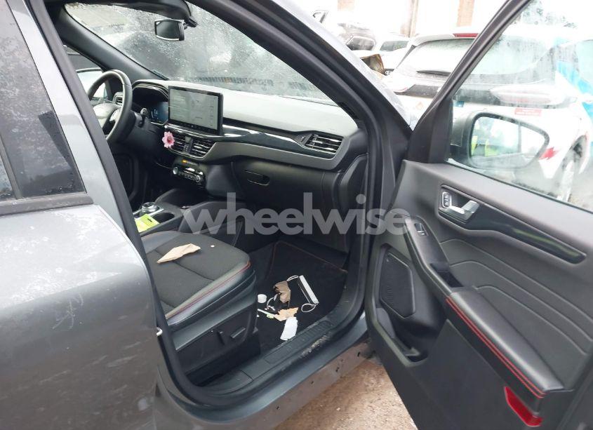 Photo 5 of 2023 Ford Escape ST-LINE ELITE (VIN 1FMCU9PA7PUB47547)