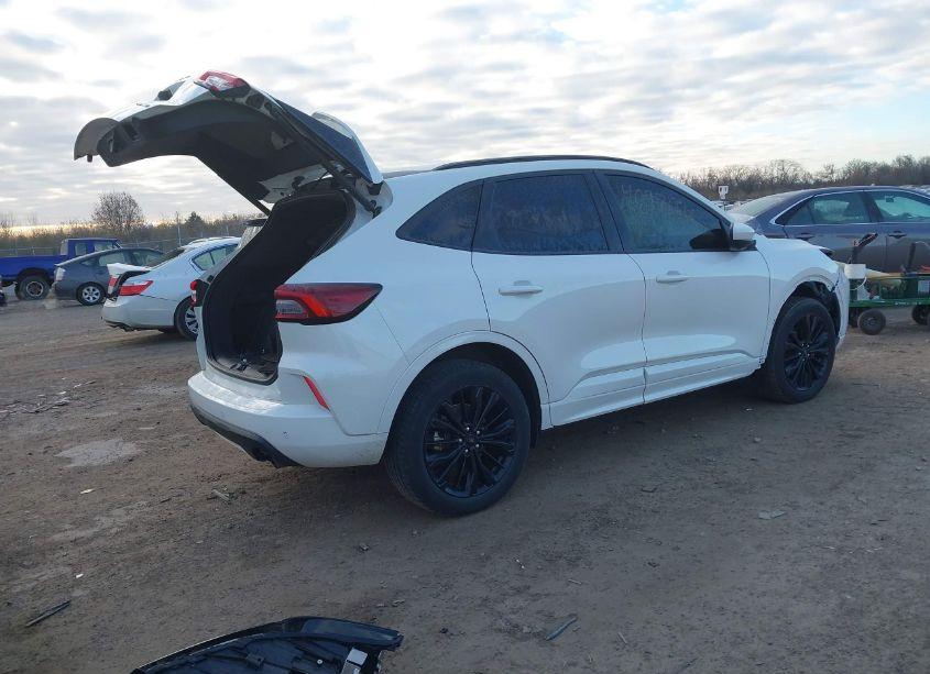 Photo 4 of 2023 Ford Escape ST-LINE ELITE (VIN 1FMCU9PA8PUB29249)