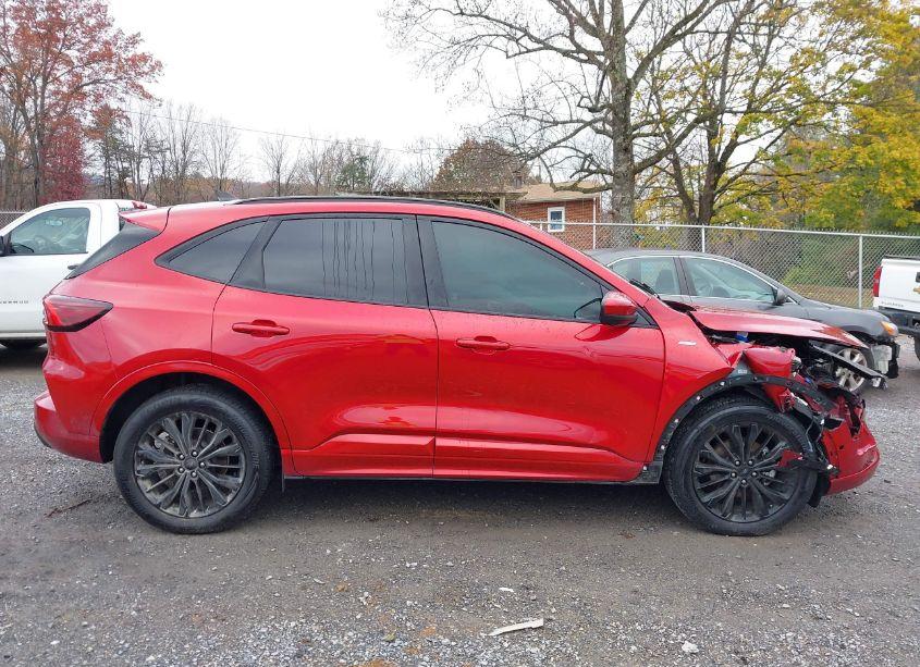 Photo 13 of 2023 Ford Escape ST-LINE ELITE (VIN 1FMCU9PAXPUA97842)