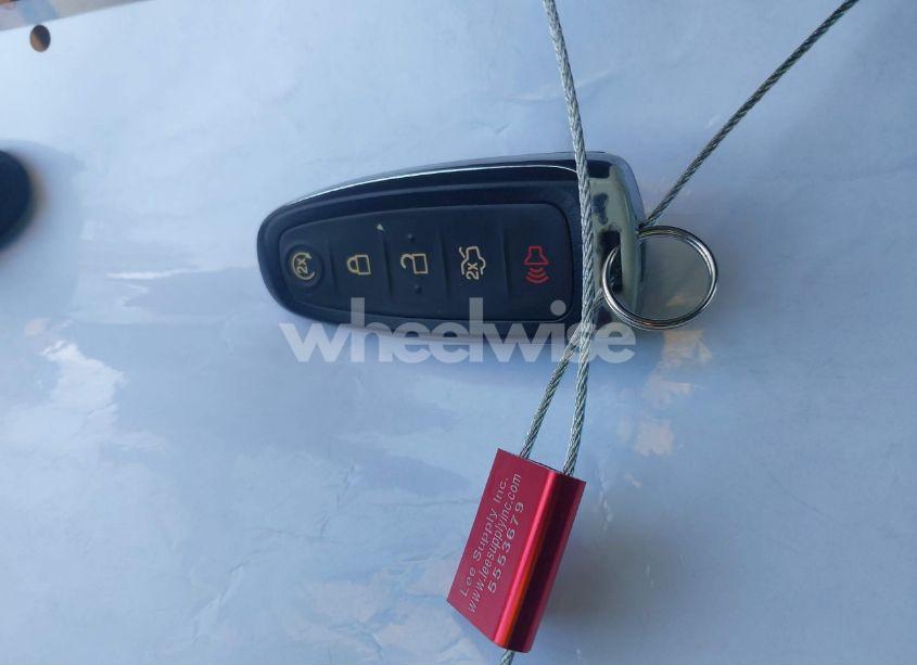 Photo 11 of 2017 Ford Escape (VIN 1FMCUOJ92HUE97793)