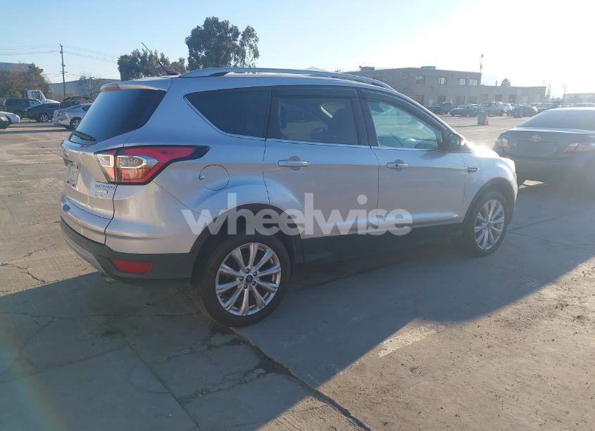 Photo 4 of 2017 Ford Escape (VIN 1FMCUOJ92HUE97793)