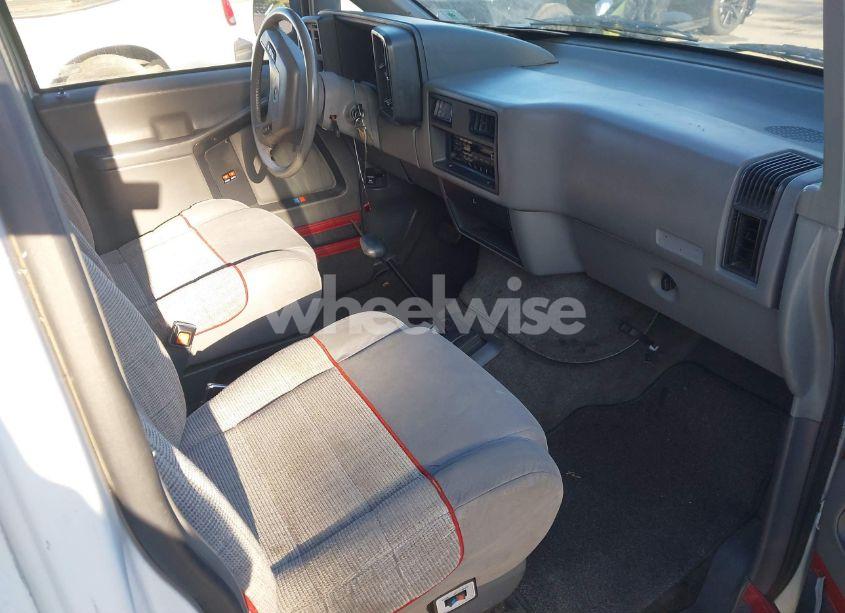 Photo 5 of 1991 Ford Aerostar N/A (VIN 1FMDA31U5MZA59219)