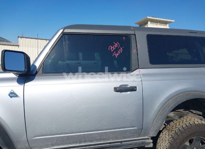 Photo 15 of 2024 Ford Bronco BLACK DIAMOND (VIN 1FMDE1AH6RLA22976)