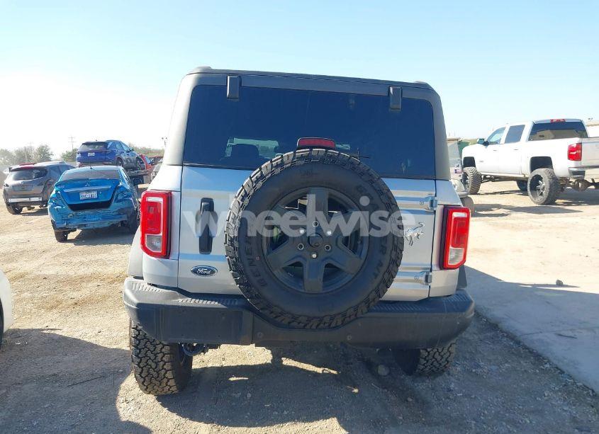 Photo 17 of 2024 Ford Bronco BLACK DIAMOND (VIN 1FMDE1AH6RLA22976)