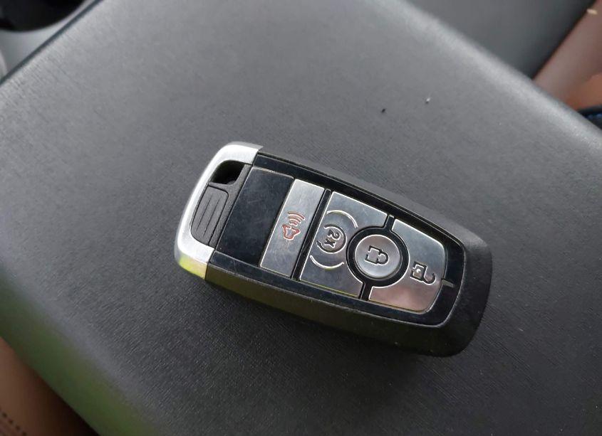 Photo 11 of 2022 Ford Bronco OUTER BANKS (VIN 1FMDE5AH0NLB04669)