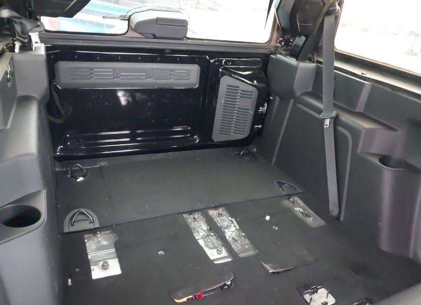 Photo 8 of 2023 Ford Bronco (VIN 1FMDE5AH4PLB07772)