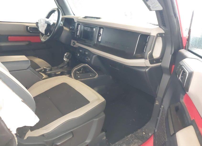 Photo 5 of 2022 Ford Bronco BIG BEND (VIN 1FMDE5AH9NLA84714)