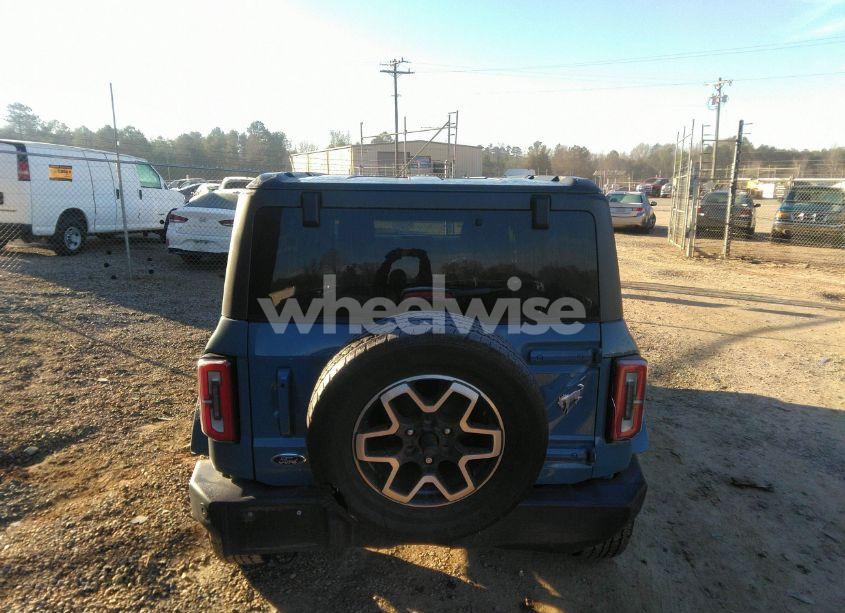 Photo 17 of 2021 Ford Bronco OUTER BANKS (VIN 1FMDE5BH0MLA80029)