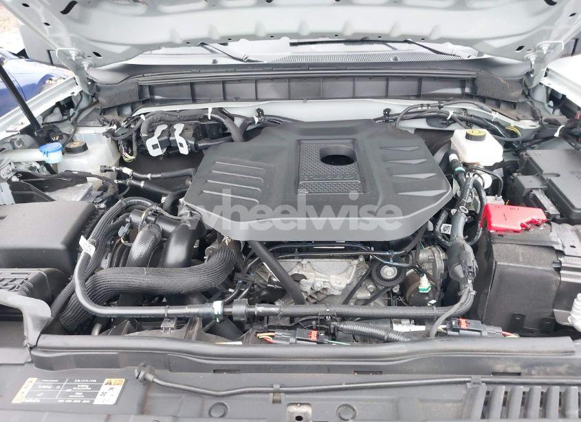 Photo 10 of 2022 Ford Bronco (VIN 1FMDE5BH0NLA74104)