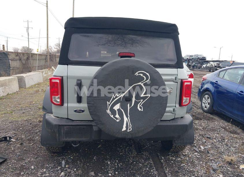 Photo 16 of 2022 Ford Bronco (VIN 1FMDE5BH0NLA74104)