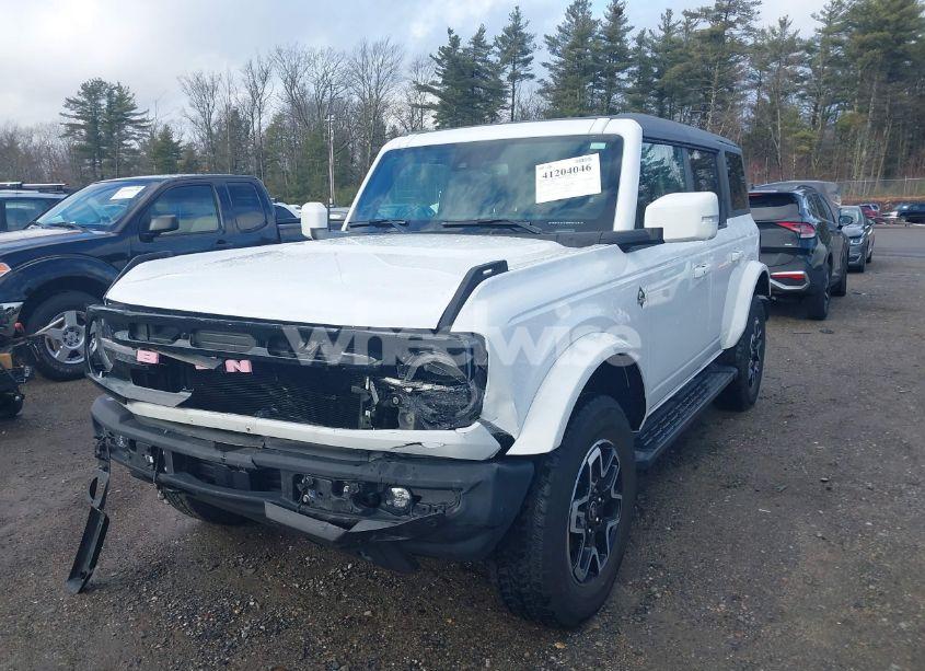 Photo 6 of 2022 Ford Bronco OUTER BANKS (VIN 1FMDE5BH0NLB71206)