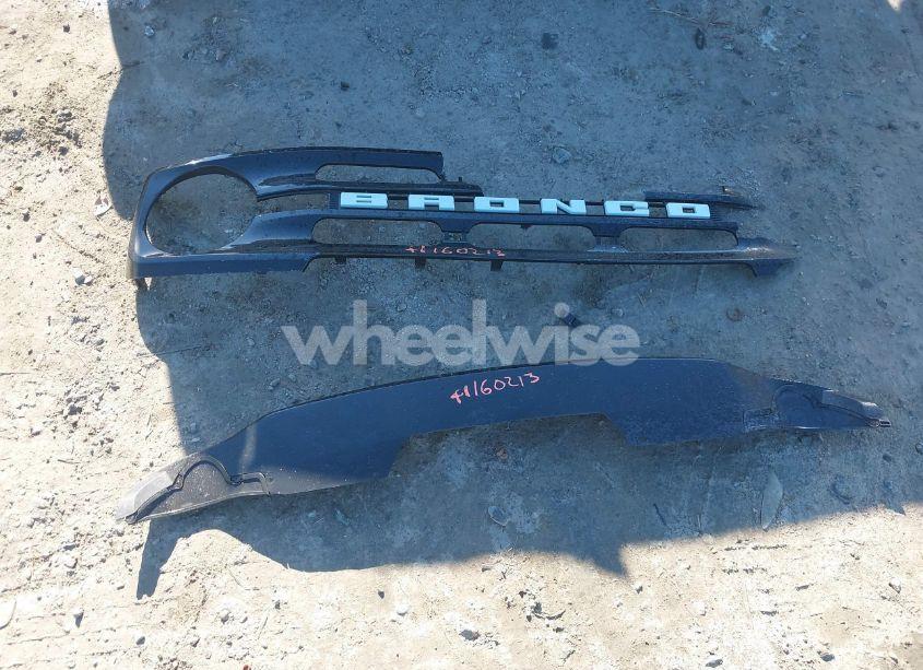 Photo 12 of 2022 Ford Bronco OUTER BANKS (VIN 1FMDE5BH2NLA79403)