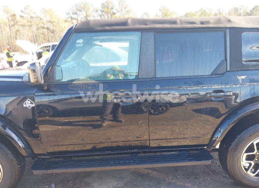 Photo 15 of 2022 Ford Bronco OUTER BANKS (VIN 1FMDE5BH2NLA79403)