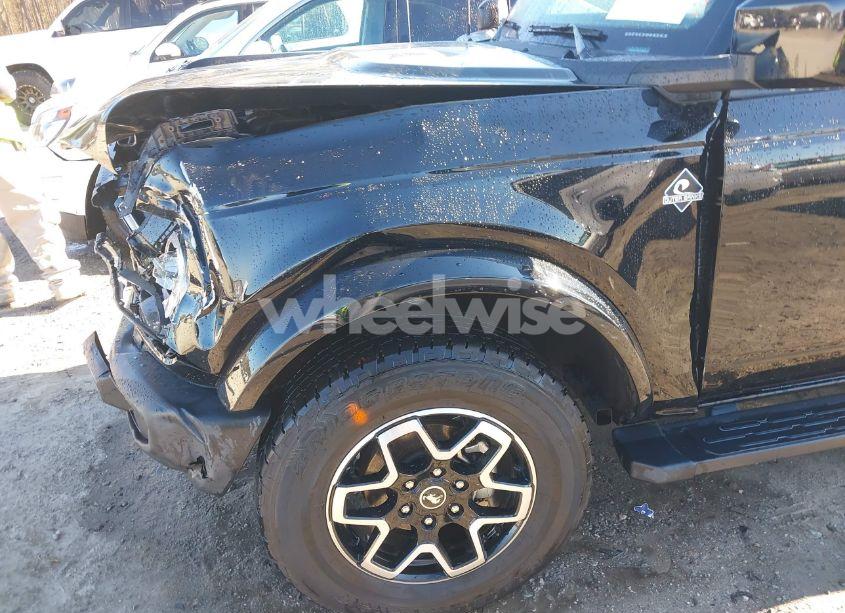 Photo 18 of 2022 Ford Bronco OUTER BANKS (VIN 1FMDE5BH2NLA79403)