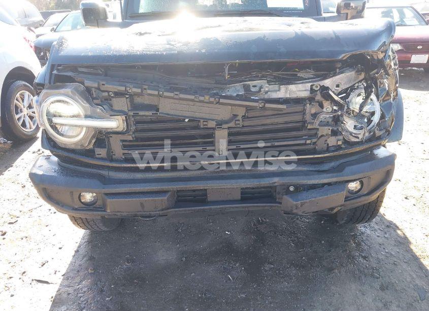 Photo 6 of 2022 Ford Bronco OUTER BANKS (VIN 1FMDE5BH2NLA79403)