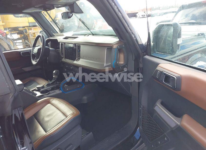 Photo 5 of 2022 Ford Bronco BIG BEND/BLACK DIAMOND/OUTER BANKS (VIN 1FMDE5BH2NLB89531)