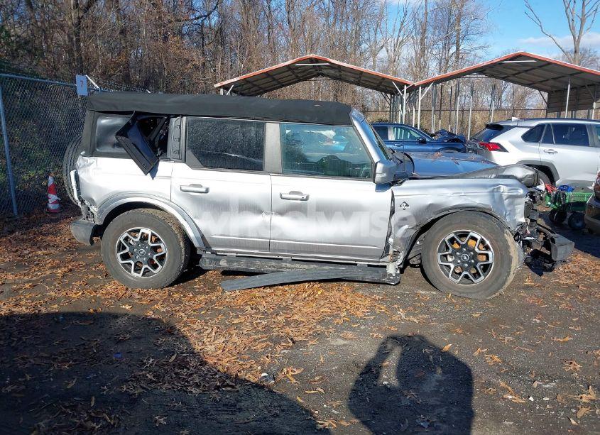 Photo 13 of 2022 Ford Bronco OUTER BANKS (VIN 1FMDE5BH3NLB13039)