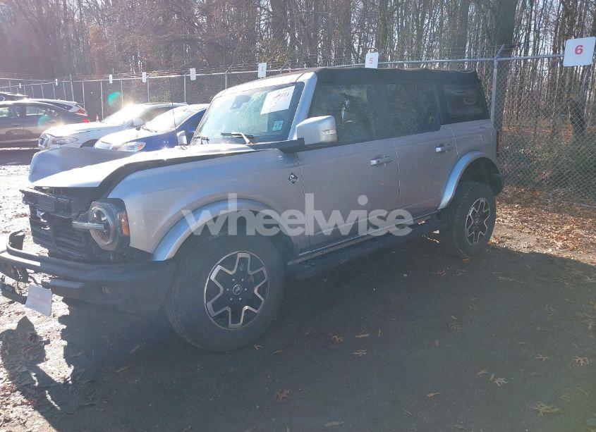 Photo 2 of 2022 Ford Bronco OUTER BANKS (VIN 1FMDE5BH3NLB13039)