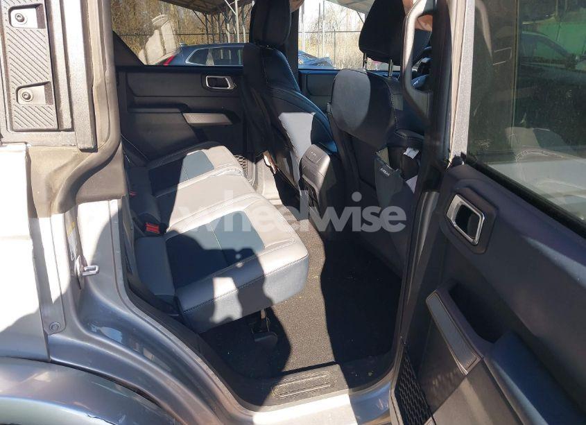 Photo 8 of 2022 Ford Bronco OUTER BANKS (VIN 1FMDE5BH3NLB13039)