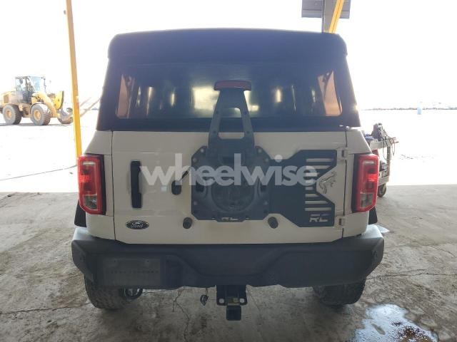 Photo 7 of 2022 FORD BRONCO BASE N/A (VIN 1FMDE5BH3NLB16572)