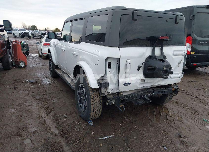 Photo 3 of 2022 Ford Bronco OUTER BANKS (VIN 1FMDE5BH3NLB46428)