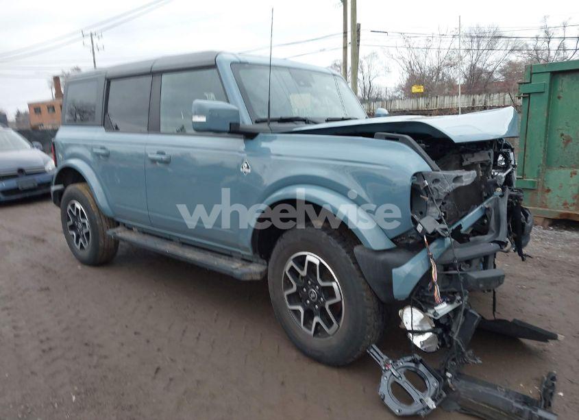 2021 Ford Bronco OUTER BANKS (VIN 1FMDE5BH4MLA71298) main photo